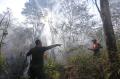 Kebakaran Puluhan Hektare Hutan di Lereng Gunung Ciremai