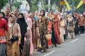 Rekor MURI Mengenakan Busana Batik Etnik Serentak oleh ASN di Jambi