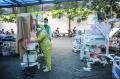 4 Bayi yang Baru Lahir Dievakuasi ke Parkiran RSUD Sayang Cianjur