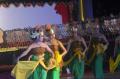 10.000 Pantun Warnai Wayang Kolaborasi di Kampung Budaya Unnes