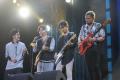 Aksi Panggung Sheila On 7 di Konser Tunggal Bertajuk Tunggu Aku di Jakarta