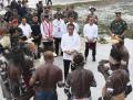 Potret Stafsus Presiden Billy Dampingi Kunker Presiden Jokowi ke Papua