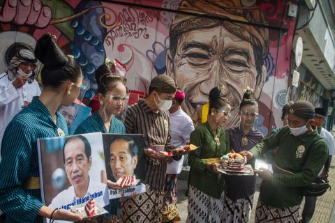 Foto Aksi Ucapan Selamat Ulang Tahun Untuk Presiden Jokowi