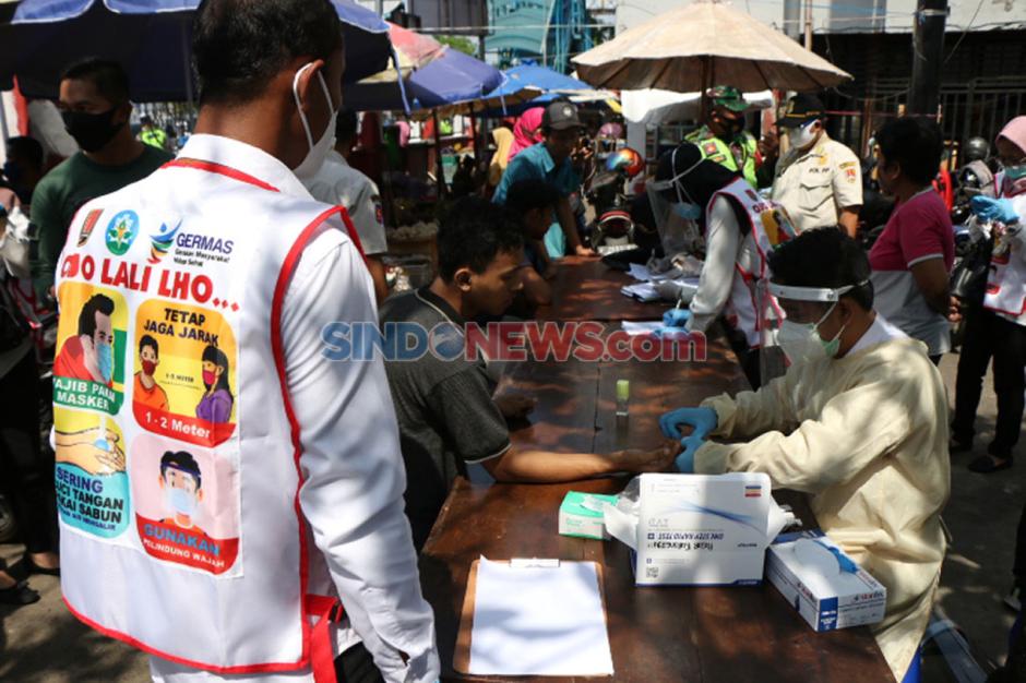 Pelanggar Protokol Kesehatan di Semarang Jalani Rapid Test-4