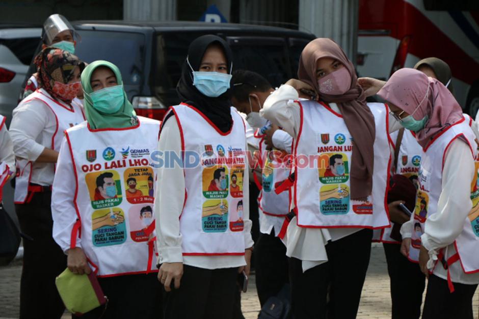 Pelanggar Protokol Kesehatan di Semarang Jalani Rapid Test-3