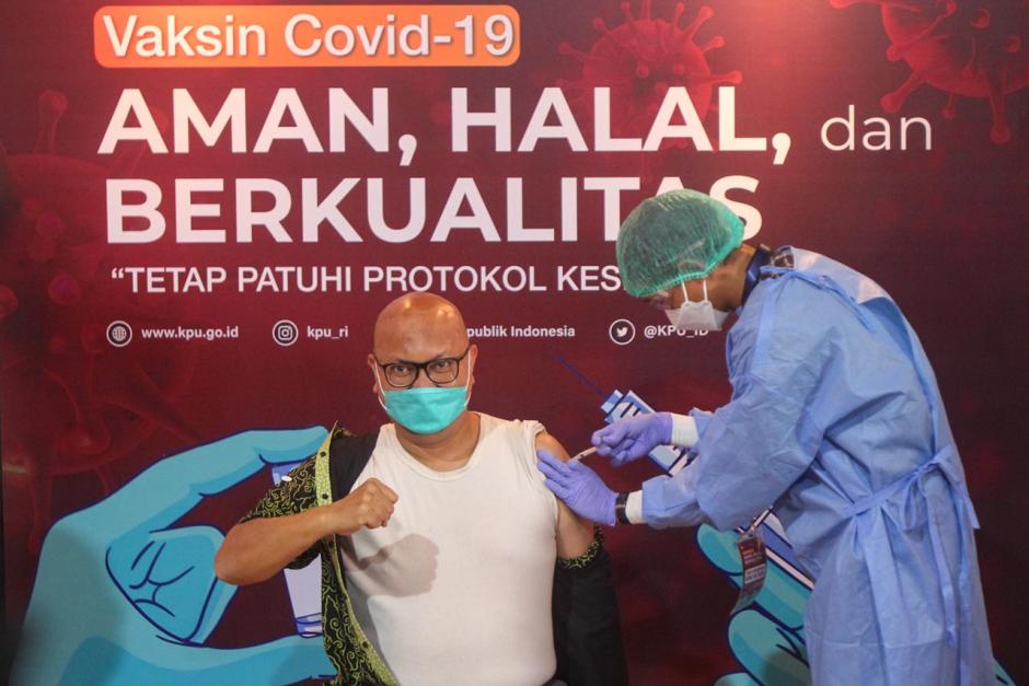 1.057 Pejabat dan Pegawai KPU Ikuti Vaksinasi Covid-19 Tahap Pertama-0