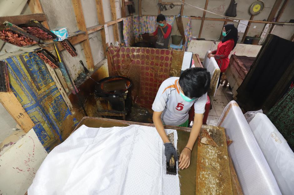 Intip Proses Pembuatan Batik Tanah Liek di Padang-0