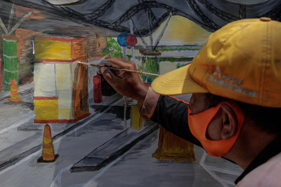Warna-warni Hiasan Mural Bertemakan Kota Jakarta di Tanah Kusir-1