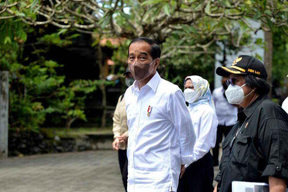Didampingi Ibu Negara, Presiden Jokowi Tinjau Kesiapan Lokasi KTT G20 di Bali-0