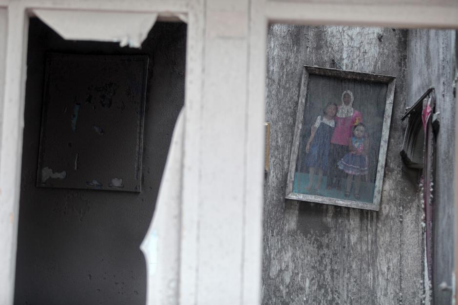 Paling Parah Terdampak Letusan Semeru, Hampir Seluruh Rumah Warga Desa Curah Kobokan Hancur-2