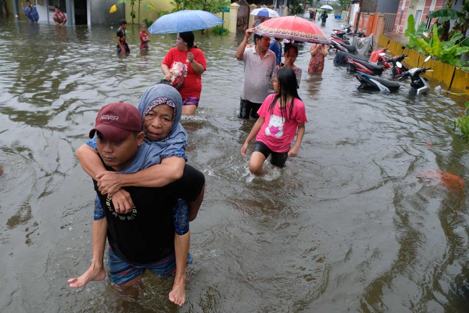 Makassar Dikepung Banjir, Lima Kecamatan Terendam-0