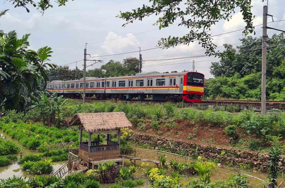 Tarif KRL Commuter Line Jabodetabek Per April 2022 Bakal Naik Jadi Rp5.000-0