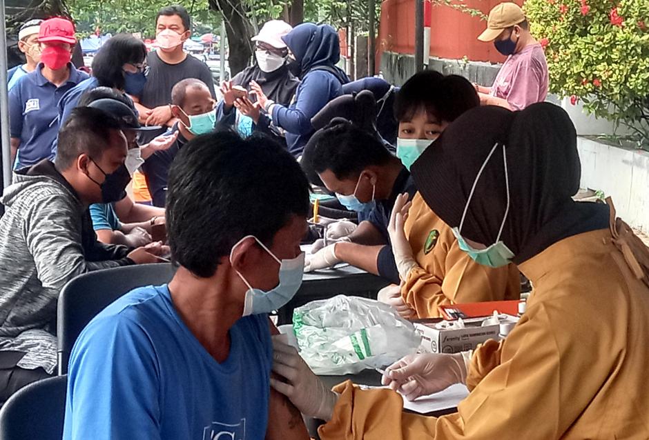 Vaksinasi Booster Massal di Arena CFD Semarang-1