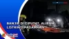 Banjir 1 Meter Rendam Perumahan di Ciputat, Petugas Evakuasi Warga dengan Perahu Karet