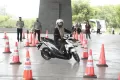 Ratusan Perempuan AO Mekaar Ikuti Safety Riding