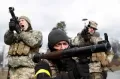 Pasukan Baru Pertahanan Teritorial Ukraina Latihan Senjata Peluncur Anti-Tank