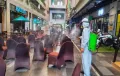 Penyemprotan Disinfektan di Pusat Perbelanjaan Kota Makassar