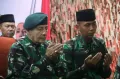 Kenakan Baret TNI dan Baju Loreng, Habib Luthfi Tausiah Kebangsaan di Markas Banteng Raider