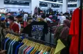 Berburu Baju Lebaran di Palembang Thrift Festival
