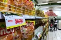 Kabar Gembira Nih Bunda, Harga Minyak Goreng Kemasan di Supermarket Turun
