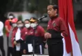 Presiden Joko Widodo Serahkan Bonus Rp130,5 Milyar untuk Atlet Peraih Medali di SEA Games Vietnam