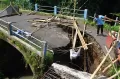 Empat Bulan Amblas, Jembatan Alternatif Penghubung Malang dan Kota Batu Tak Kunjung Diperbaiki