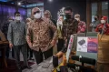 Menkop Teten Masduki Tinjau Showcase Official Merchandise G20 di Smesco Indonesia