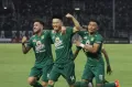 Seri 2-2, Persebaya dan Madura United Berbagi Angka