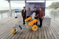 Pertama di Indonesia, Sepeda Air Khusus Difabel Tersedia di Pantai Anyer