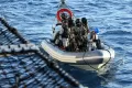 Latihan Kopaska Bersama Tentara Laut Diraja Malaysia Paskal di Laut Jawa