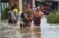 Banjir Akibat Luapan Sungai Palu Rendam Permukiman Warga