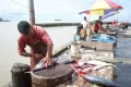 Tangkapan Sedikit Akibat Cuaca Buruk, Harga Ikan Segar Naik di Gorontalo