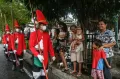 Melihat Pergantian Prajurit Jaga Kraton Yogyakarta
