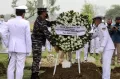 Pemakaman Pilot dan Copilot Kecelakaan Pesawat Latih Bonanza