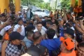 Bebas Bersyarat, Eks Gubernur Aceh Irwandi Yusuf Disambut Keluarga