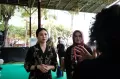 Dampingi Ibu Negara di Spouse Program KTT G20, Wamenparekraf Angela Tanoesoedibjo Kenakan Tenun Khas Bali