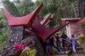 Tradisi Pemakaman Liang Kuburan Batu di Toraja