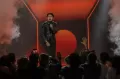 Tampil Maskulin, Rony Bawakan Lagu Matahariku di Final Showcase 2 Indonesian Idol XII