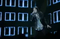 Aksi Panggung Neyl di Spektakuler Show 6 Indonesian Idol XII