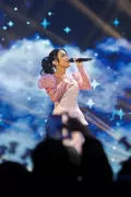 Kolaborasi Syarla dan Rossa Buka Indonesian Idol Babak Top 5