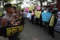 Unjuk Rasa di PT KAI Daop 8 Surabaya