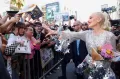 Gwen Stefani Raih Hollywood Walk of Fame, Menangis di Peresmian