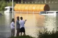 Hujan Badai, Jalan Raya Utama dan Bandara Internasional Dubai Terendam Banjir
