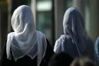 Inilah Wanita-wanita Muslimah yang Boleh Tidak Berjilbab
