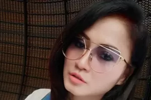 Bekuk Penyanyi Dangdut Velline Chu di Bekasi, Polisi Amankan Sabu dan Bong