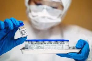 Riset AS Sebut Perlindungan Vaksin Covid-19 Akan Menurun Setelah 6 Bulan