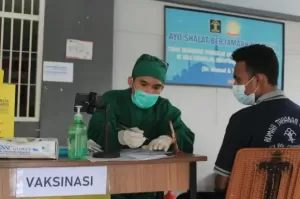 361 Orang WBP Rutan Makassar Ikut Vaksinasi Booster