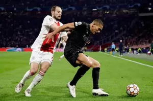 Liga Champions 2021/2022: Ajax Amsterdam vs Benfica Buntu di Babak Pertama