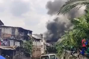 Kebakaran di Mampang Hanguskan 7 Rumah, 50 Warga Terdampak