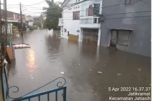 Banjir Genangi 11 Kawasan di Kota Bekasi, Perumahan IKIP Tertinggi